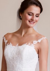 Νυφικό Lilly Collection 2018